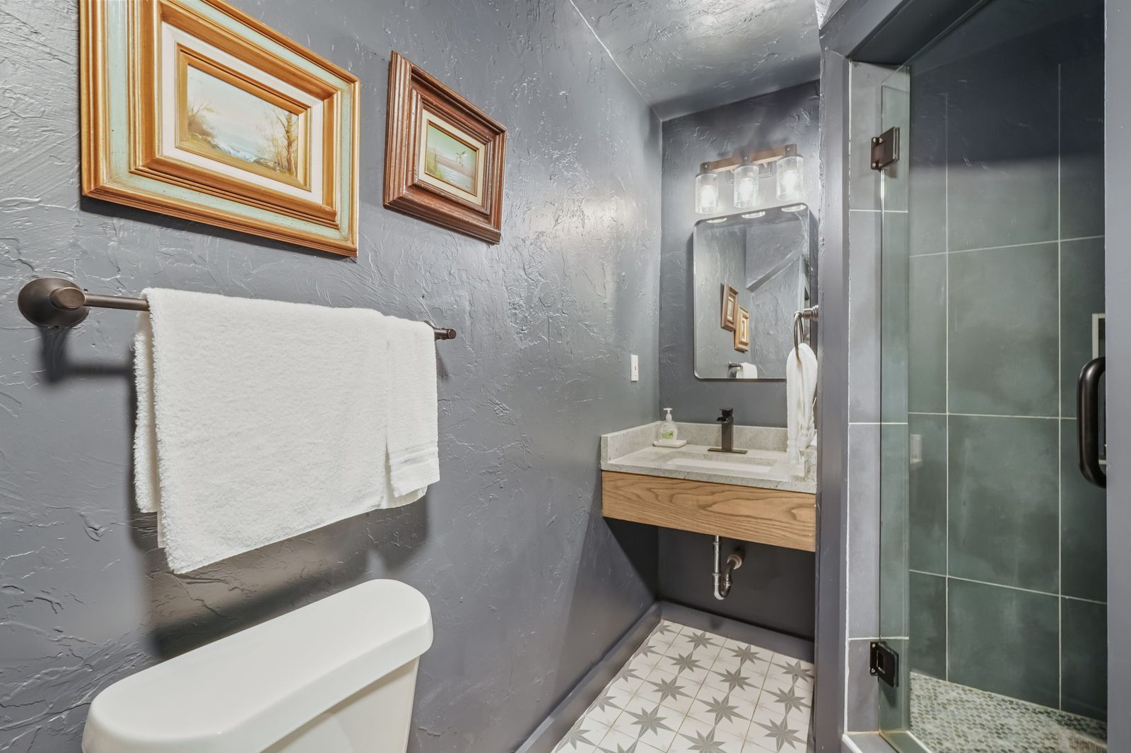 1604 NW 40th Street — photograph 7