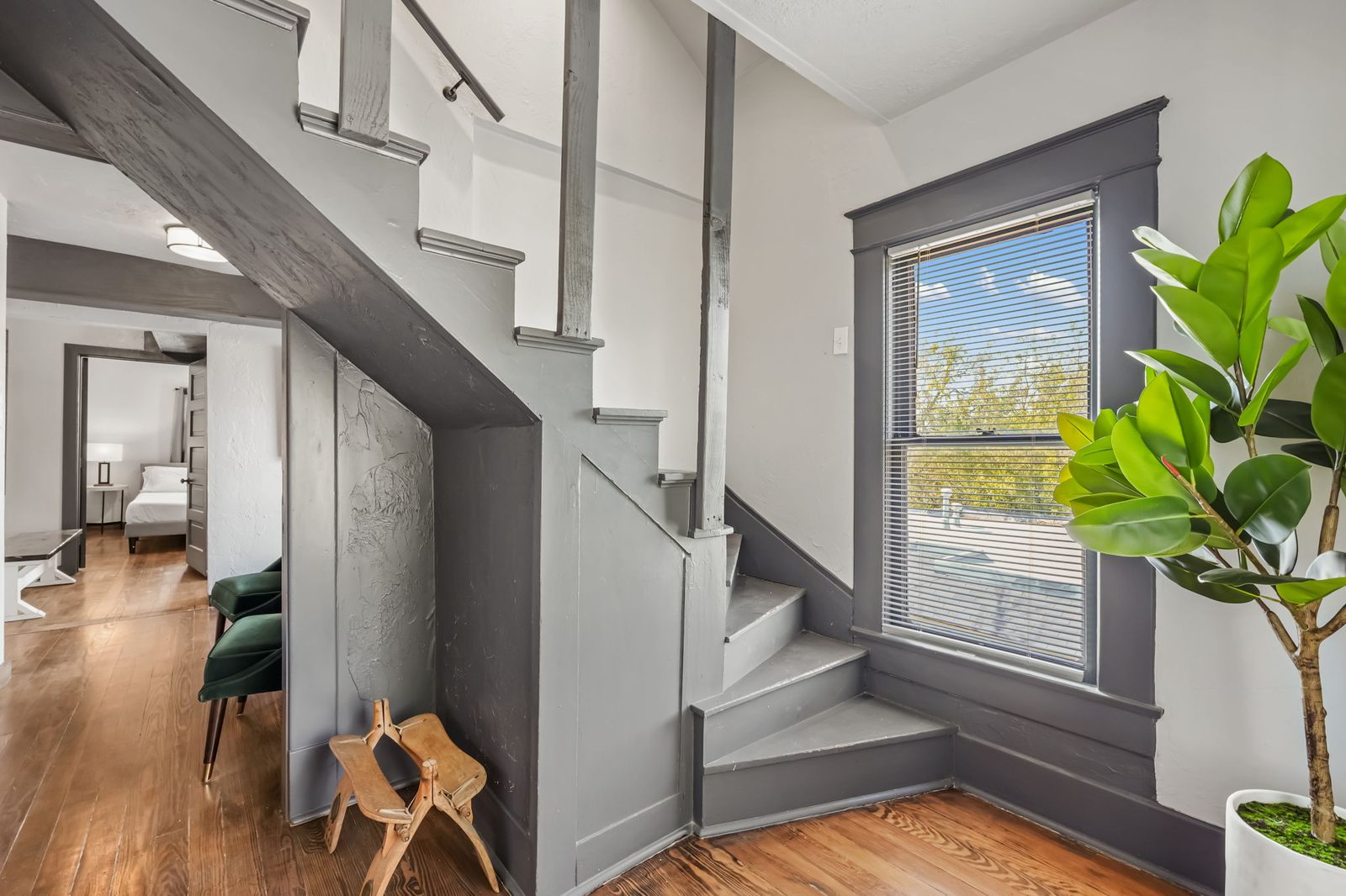 1604 NW 40th Street — photograph 5